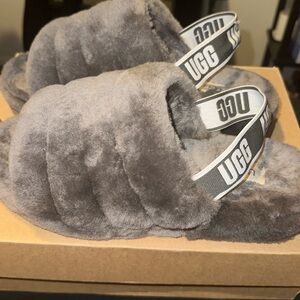 Ugg slide